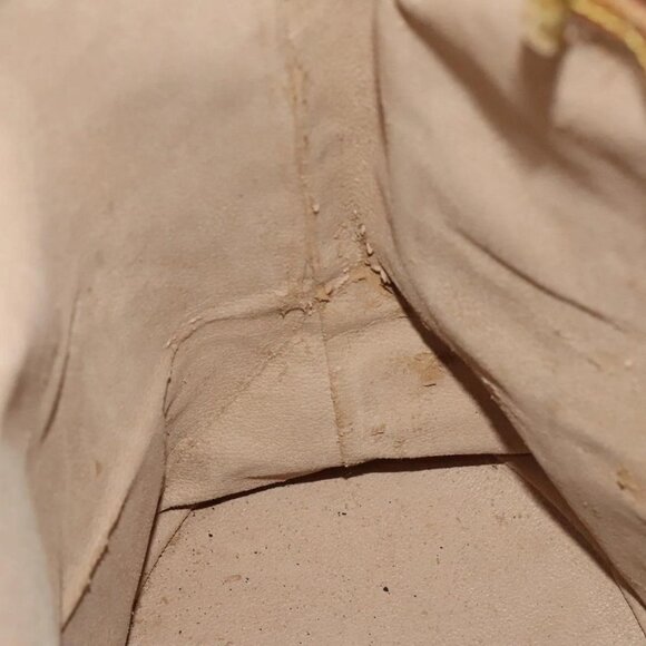 LOUIS VUITTON Monogram Bucket GM Shoulder Bag M42 - Picture 14 of 16